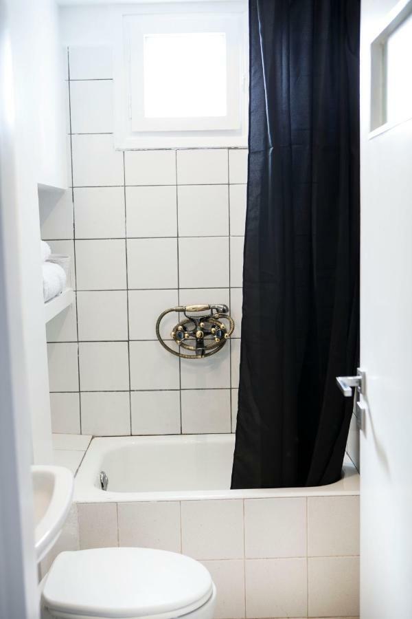 Located Executive In Maroussi. Daire *